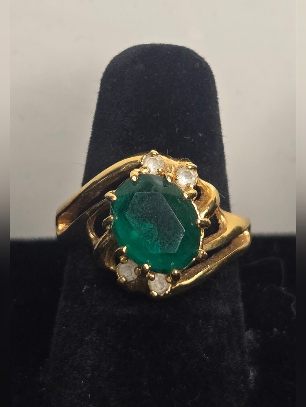 Vintage 14KHGE Ring With Green Glass Stone